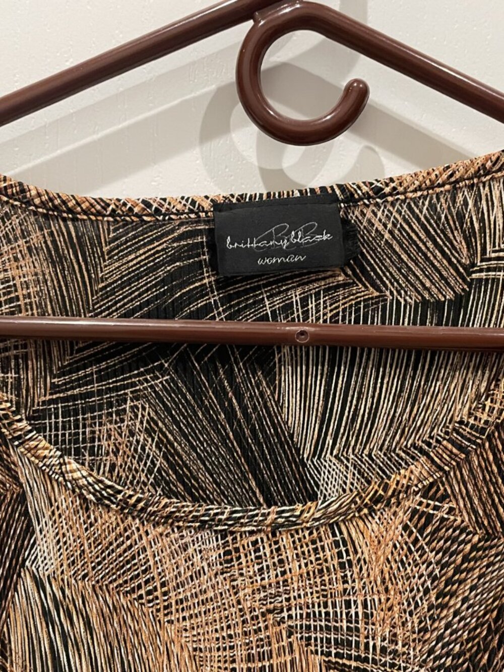 LAST CHANCE! Brittany Black micro-pleat stretch knit Top - Size 1X - Retail $69 - Picture 3 of 4